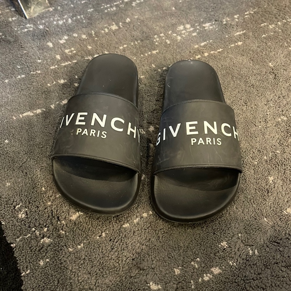 Givenchy Slides Size 9